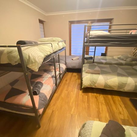 Dublin Airport Big Rooms With Bathroom Outside Room - Kitchen Only 7 Days Reservation Exteriör bild