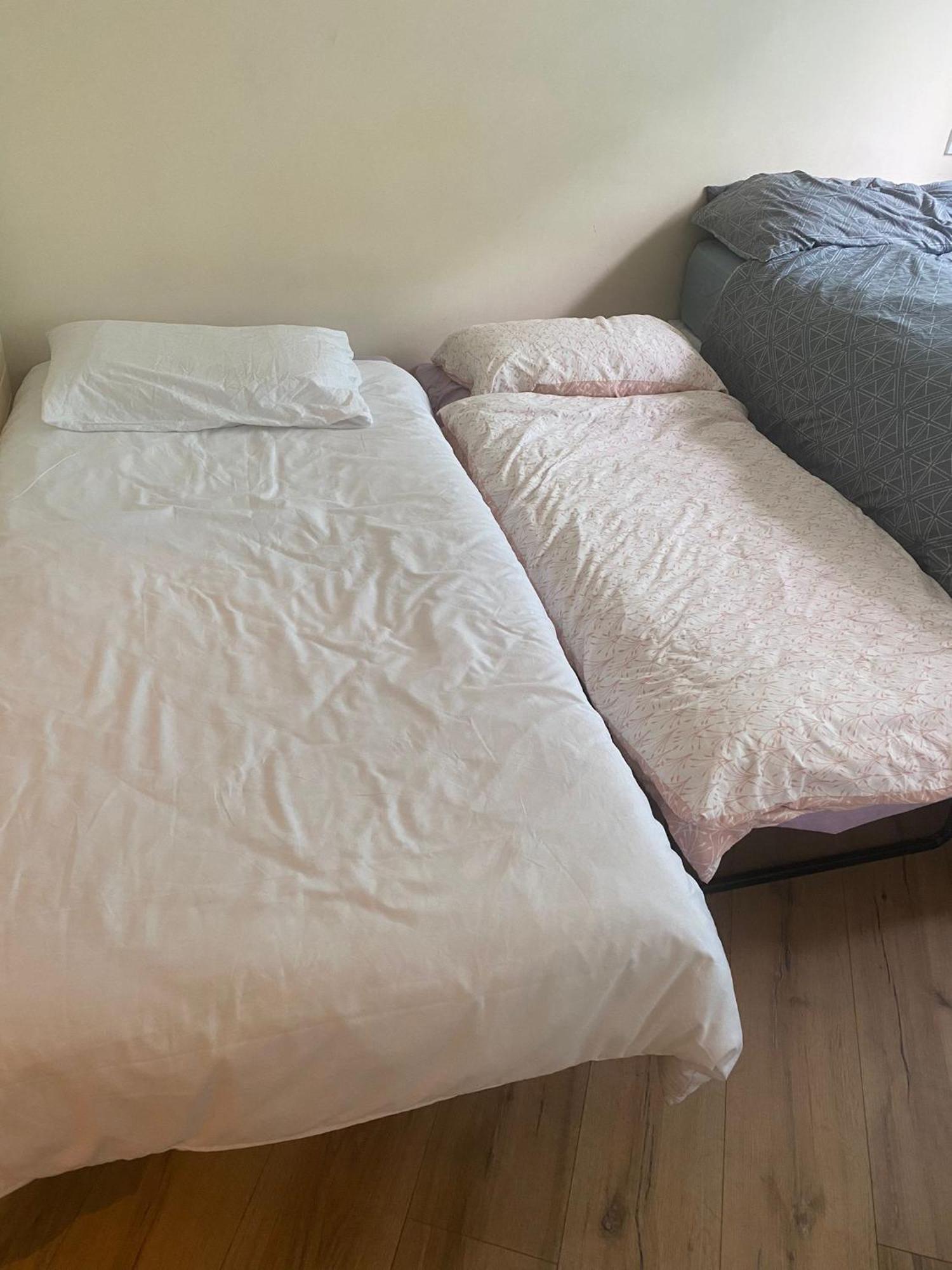 Dublin Airport Big Rooms With Bathroom Outside Room - Kitchen Only 7 Days Reservation Exteriör bild