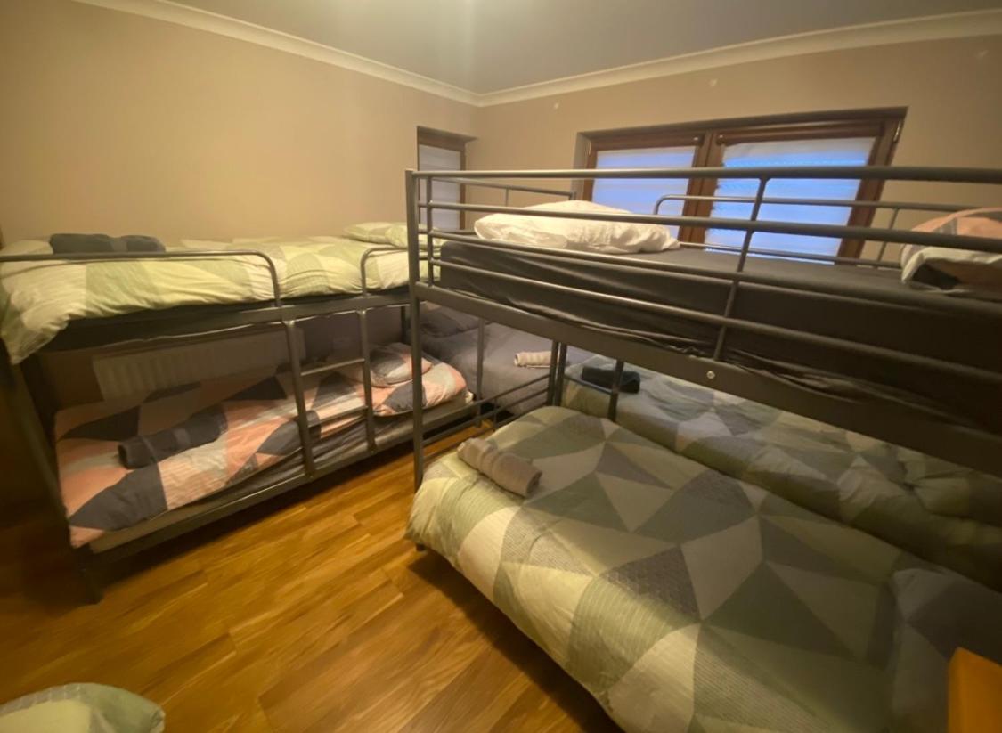 Dublin Airport Big Rooms With Bathroom Outside Room - Kitchen Only 7 Days Reservation Exteriör bild